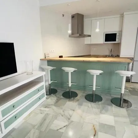 Estepona's Balcony 2 Bedrooms Apt Διαμέρισμα *